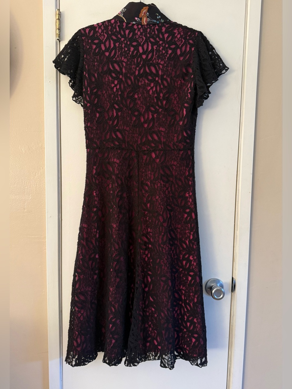 ETRO Italy Lace Pattern Silk Midi Dress - Picture 3 of 11